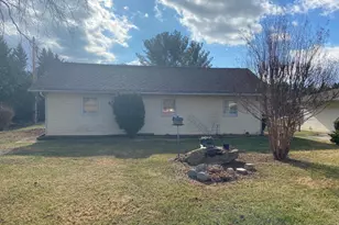 18 Beacon Dr, Martinsburg, WV 25403 - Photo 15