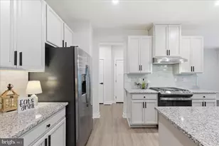 516 Rushbrook Rd, Martinsburg, WV 25403 - Photo 27