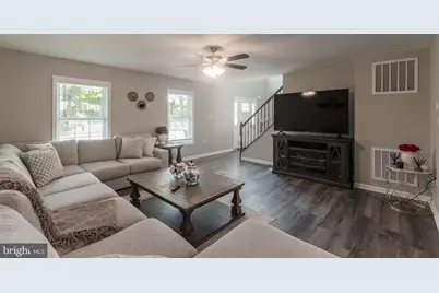 342 Europa Way, Martinsburg, WV 25405 - Photo 9
