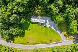 2732 Crossroad School Rd, Hedgesville, WV 25427 - Photo 7