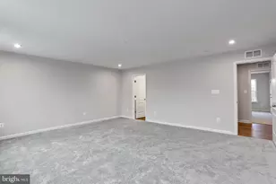 274 Ludgate Mnr, Falling Waters, WV 25419 - Photo 15