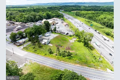 1955 Rock Cliff Drive, Martinsburg, WV 25403 - Photo 3