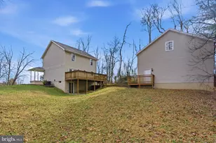 148 Vinca Ln, Falling Waters, WV 25419 - Photo 53