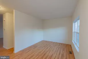 155 Kennedy Cir, Martinsburg, WV 25404 - Photo 3