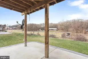 183 Ontario Dr, Falling Waters, WV 25419 - Photo 5