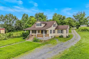 9434 Winchester Ave, Bunker Hill, WV 25413 - Photo 3