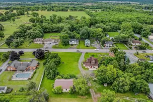 9434 Winchester Ave, Bunker Hill, WV 25413 - Photo 41