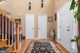25 Englewood Ter, Martinsburg, WV 25403 - Photo 5