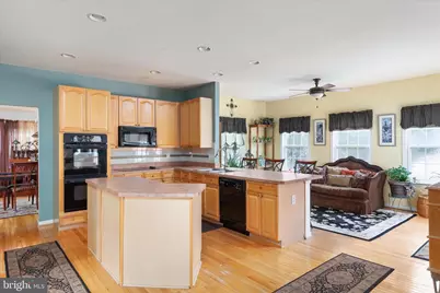 25 Englewood Terrace, Martinsburg, WV 25403 - Photo 11