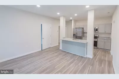 215 W King Street #APT B, Martinsburg, WV 25401 - Photo 13