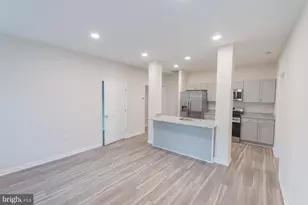 215 W King St, Martinsburg, WV 25401 - Photo 13