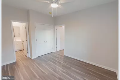 215 W King Street #APT B, Martinsburg, WV 25401 - Photo 25