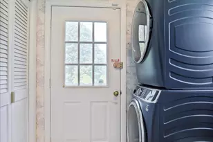 305 N Red Hill Rd, Martinsburg, WV 25401 - Photo 23