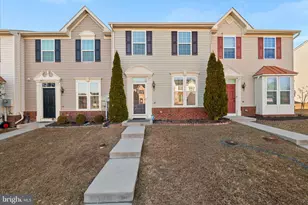 23 Mississippi Pt, Falling Waters, WV 25419 - Photo 1