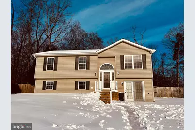 385 Longwood, Bunker Hill, WV 25413 - Photo 1