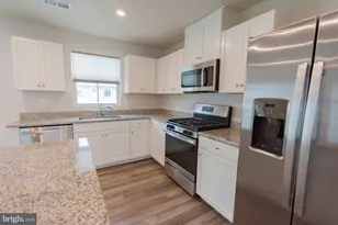 90 Ogunquit Dr, Martinsburg, WV 25403 - Photo 25