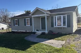 120 Harding Ln, Inwood, WV 25428 - Photo 3