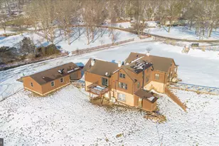 325 Saddlebred Dr, Hedgesville, WV 25427 - Photo 13