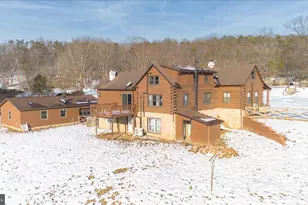 325 Saddlebred Dr, Hedgesville, WV 25427 - Photo 49