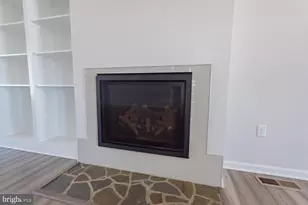 528 Delmar Orchard Rd, Martinsburg, WV 25403 - Photo 7