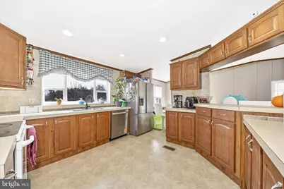 122 Pauls Place, Falling Waters, WV 25419 - Photo 17