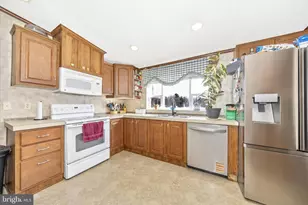 122 Pauls Pl, Falling Waters, WV 25419 - Photo 19