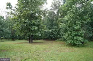 104 Basin Dr, Inwood, WV 25428 - Photo 23