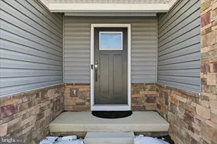 313 Switchgrass Ct, Bunker Hill, WV 25413 - Photo 5