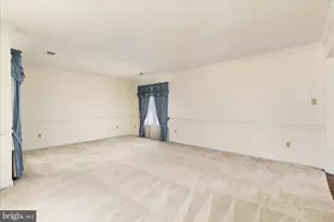 139 Montmorency Dr, Bunker Hill, WV 25413 - Photo 7