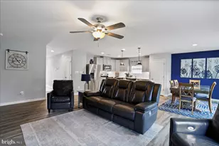 154 Stager Ave, Falling Waters, WV 25419 - Photo 7