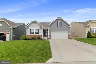154 Stager Ave, Falling Waters, WV 25419 - Photo 3
