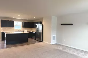 285 Sanctuary Dr, Hedgesville, WV 25427 - Photo 5