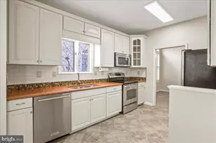 106 Whippoorwill Ln, Falling Waters, WV 25419 - Photo 13