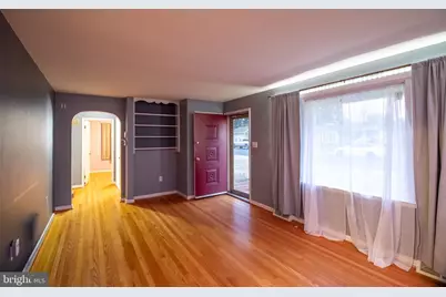 1114 Circle Drive, Martinsburg, WV 25401 - Photo 7