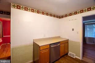 1114 Circle Dr, Martinsburg, WV 25401 - Photo 11