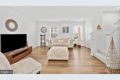 229 Clifton Manor, Falling Waters, WV 25419 - Photo 9