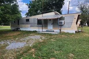 511 N Western Ave, Martinsburg, WV 25404 - Photo 1