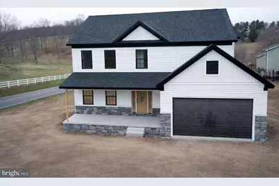 19 Bogey Drive, Martinsburg, WV 25405 - Photo 1