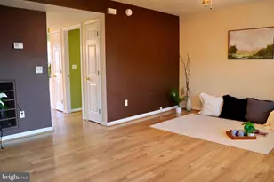 19 Stadium Cir, Inwood, WV 25428 - Photo 11
