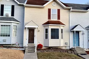 19 Stadium Cir, Inwood, WV 25428 - Photo 1