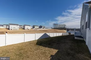 210 Eternal Way, Hedgesville, WV 25427 - Photo 37