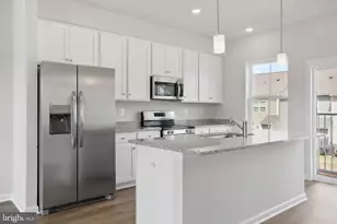 100 Kinkade Ct, Martinsburg, WV 25403 - Photo 7