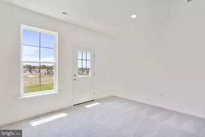 167 Clifton Mnr, Falling Waters, WV 25419 - Photo 9