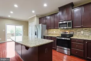 85 Norwood Dr, Falling Waters, WV 25419 - Photo 9