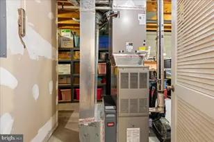 462 Camelot Blvd, Falling Waters, WV 25419 - Photo 49