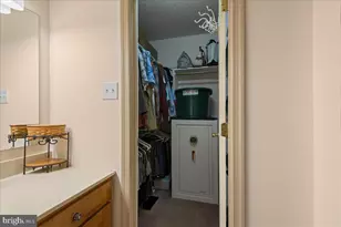 462 Camelot Blvd, Falling Waters, WV 25419 - Photo 31