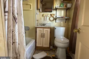 719 3rd St, Martinsburg, WV 25404 - Photo 15