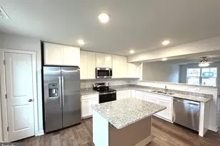 148 Olga Dr, Martinsburg, WV 25403 - Photo 3