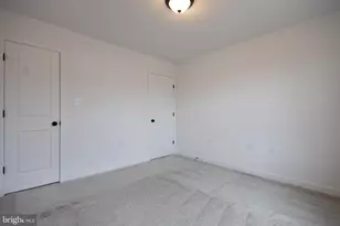 94 Nyquist Way, Martinsburg, WV 25404 - Photo 17