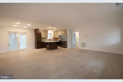 127 Thoroughbred Terrace, Martinsburg, WV 25404 - Photo 5